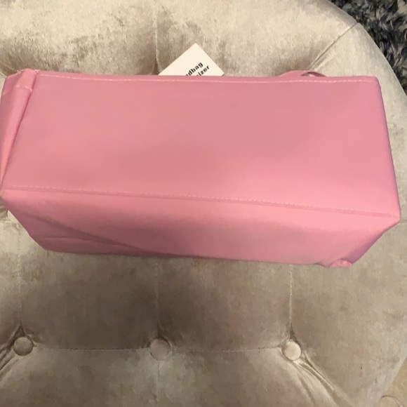 Handbag organizer, easily transfer from bag to bag - Picture 5 of 9